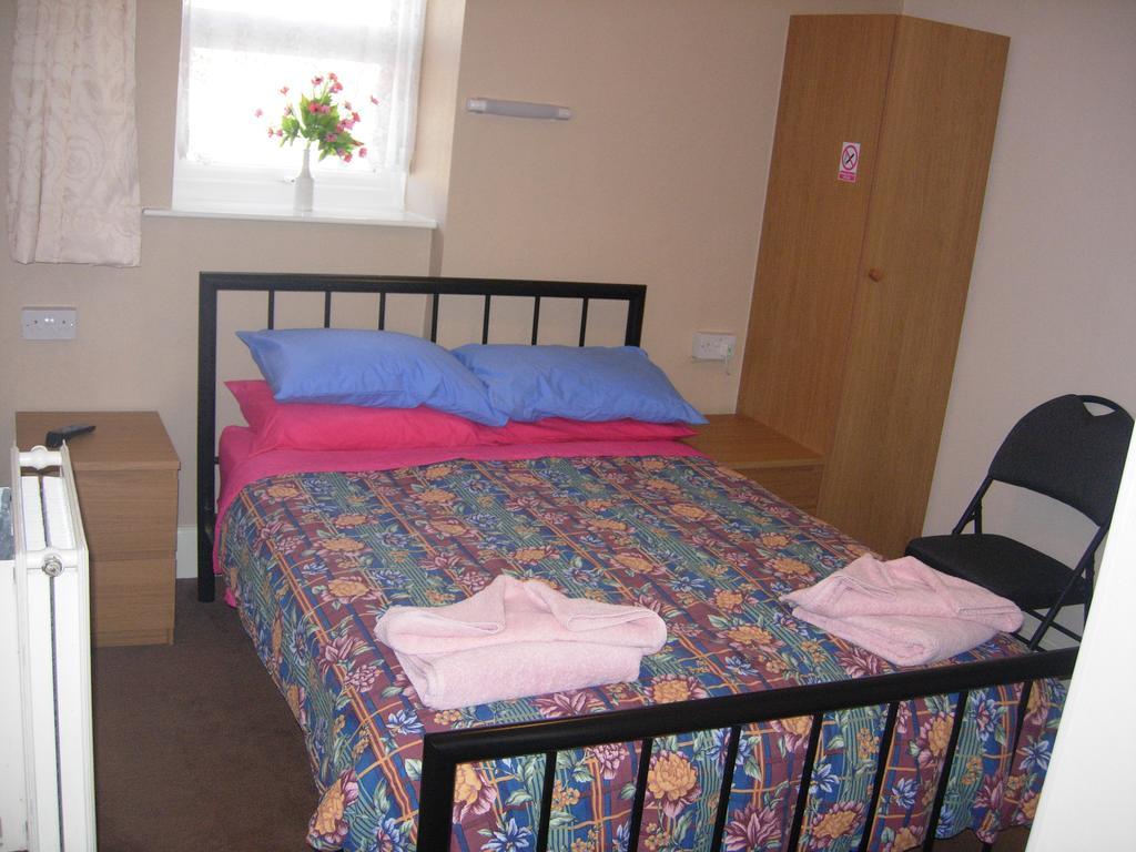 Longfield Guest House Dover Kültér fotó